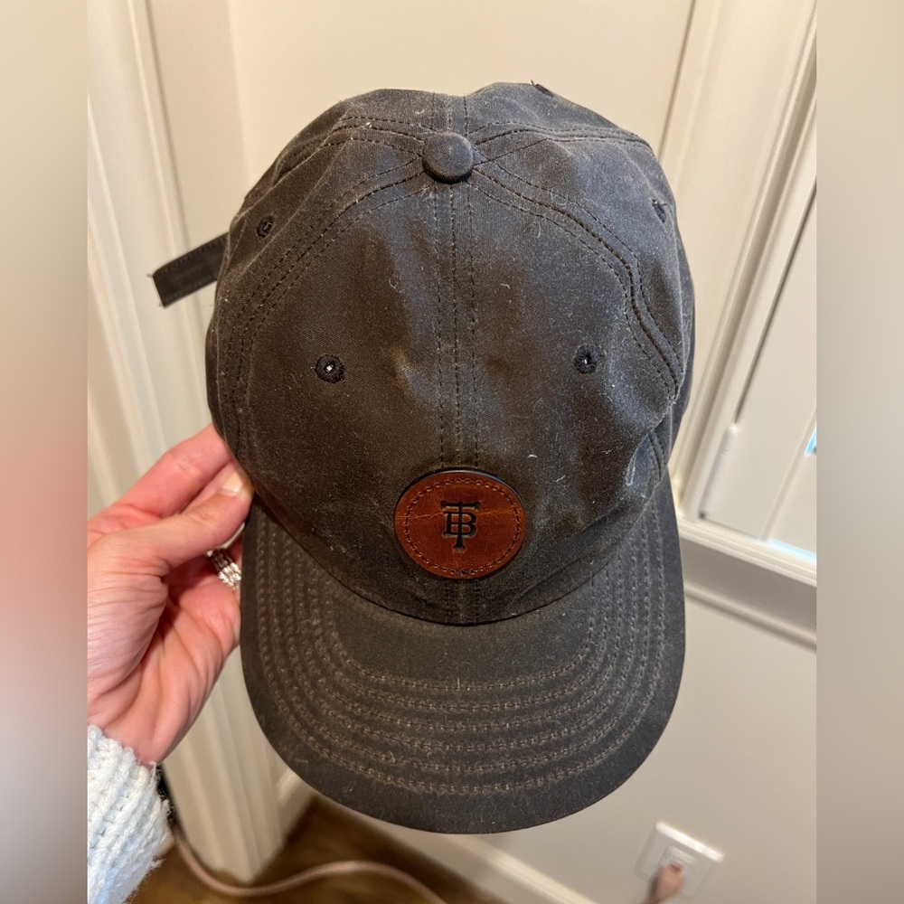Tom Beckbe waxed canvas ball cap